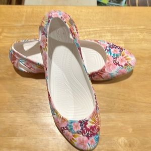 Womens Crocs.  Kaydee style in a discontinued floral print.